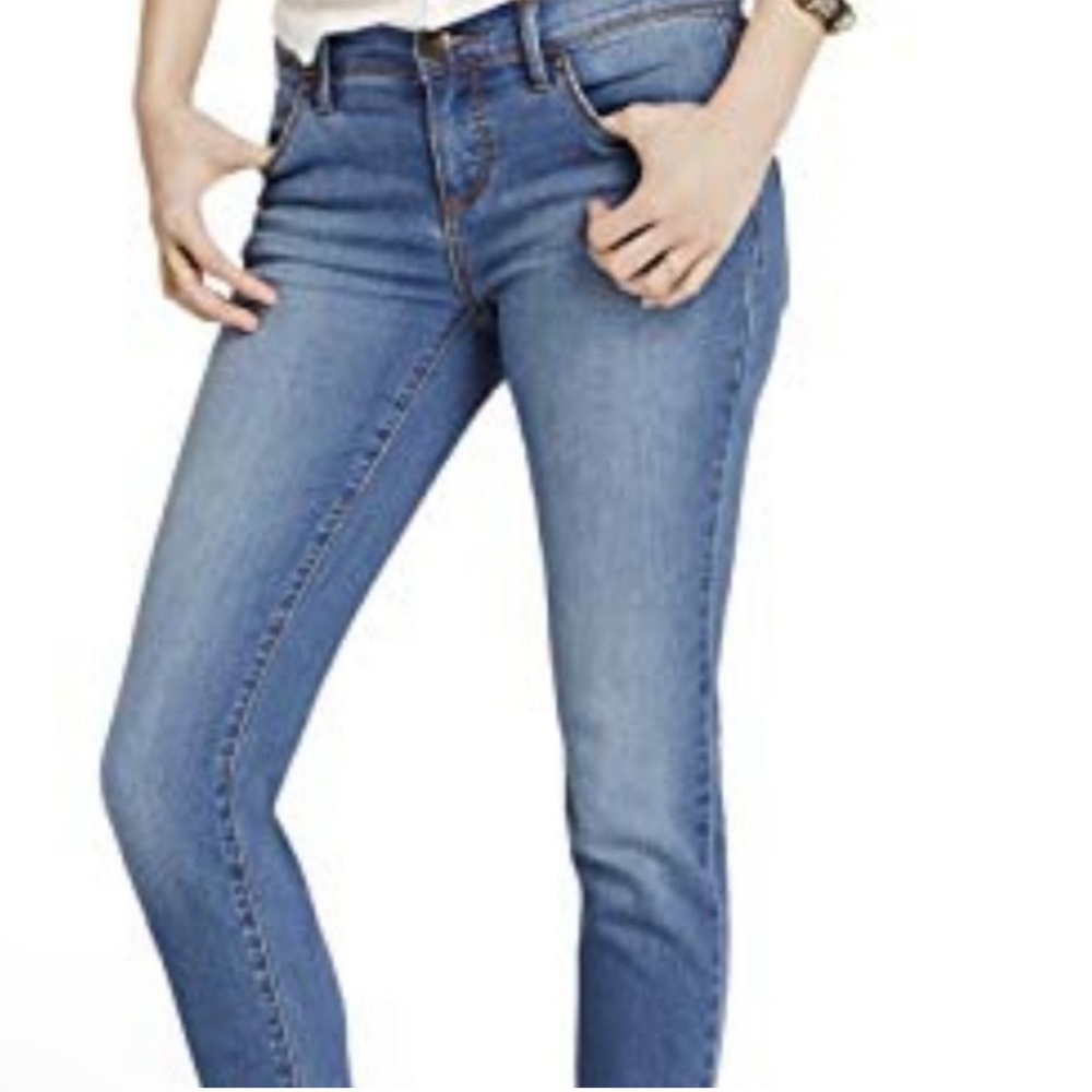 Free People Mid Rise Skinny Jeans Size 28